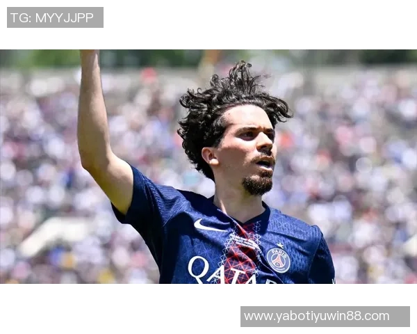 队报高度评价维蒂尼亚展现自由灵动风采引领新一代中场潮流