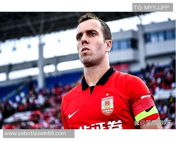 灵性瞬间国安角球战术运用塞尔吉尼奥巧妙一蹭成功破门